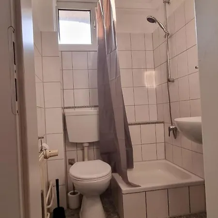 3-bett Im Boardinghaus Elisabeth * ディンスラーケン