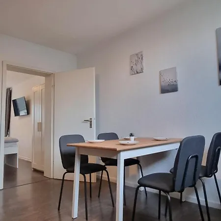 3-bett Im Boardinghaus Elisabeth アパート ディンスラーケン